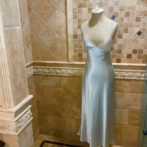 Robe Peignoir Jonquil Par Diane Samandi - Taille S - Couleur Menthe Ou Céleri - Occasion Très Bon état